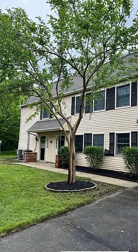 108 Willow Turn Photo 1
