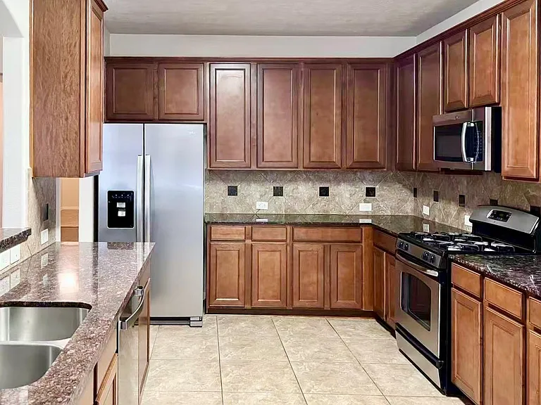 26114 Silver Timbers Ln — Photo 10