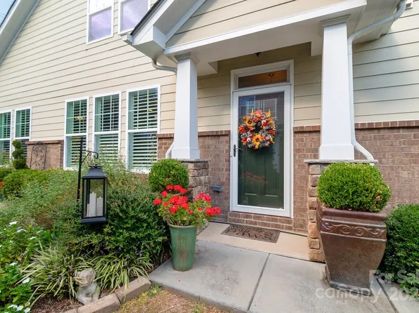 3720 Highland Castle Way, Charlotte, NC 28270