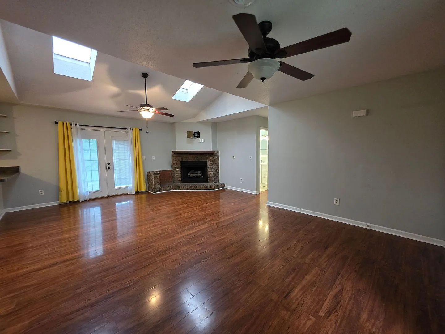 Peaceful Country Living on 1.5 Acres with Pond & Two-Car Garage — Photo 3