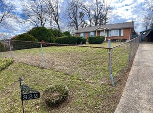 822 Garrettsburg Rd, Clarksville, TN 37042