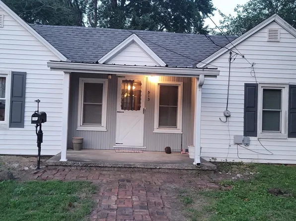 513 N 7th St, Boonville, IN 47601