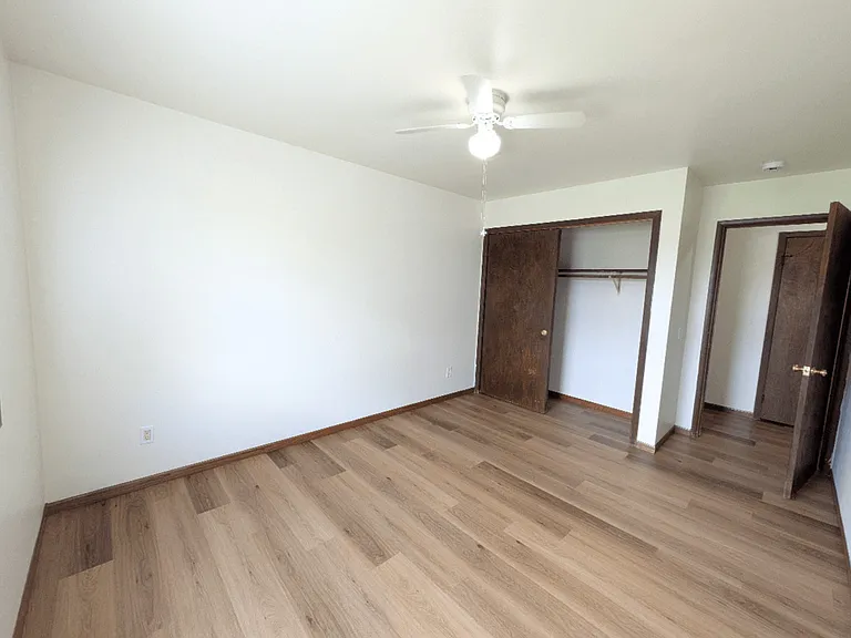 206-208 Sunset Ln — Photo 10