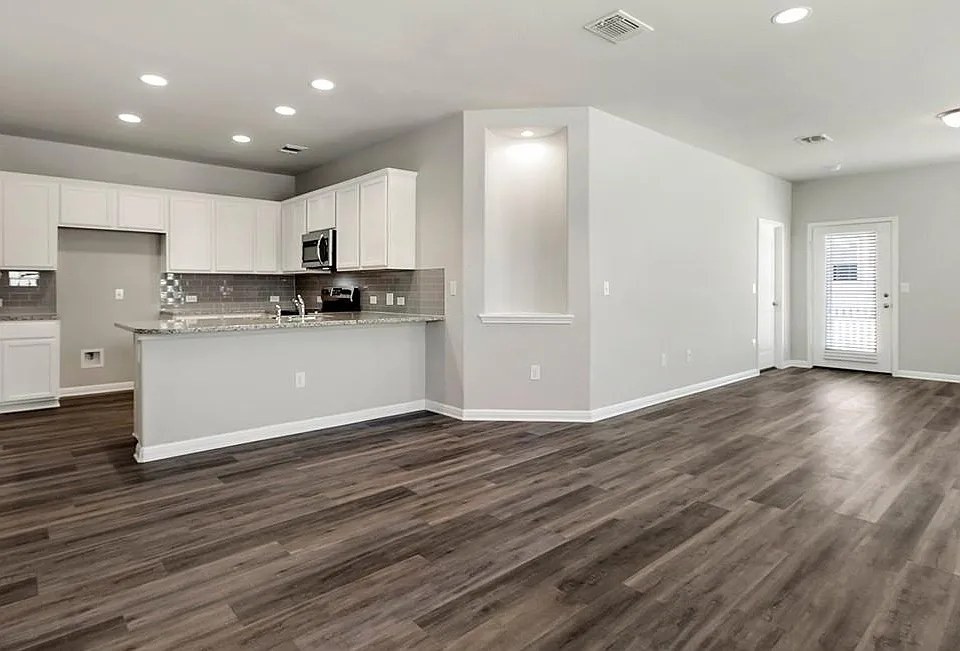 1701 Logan Dr #53