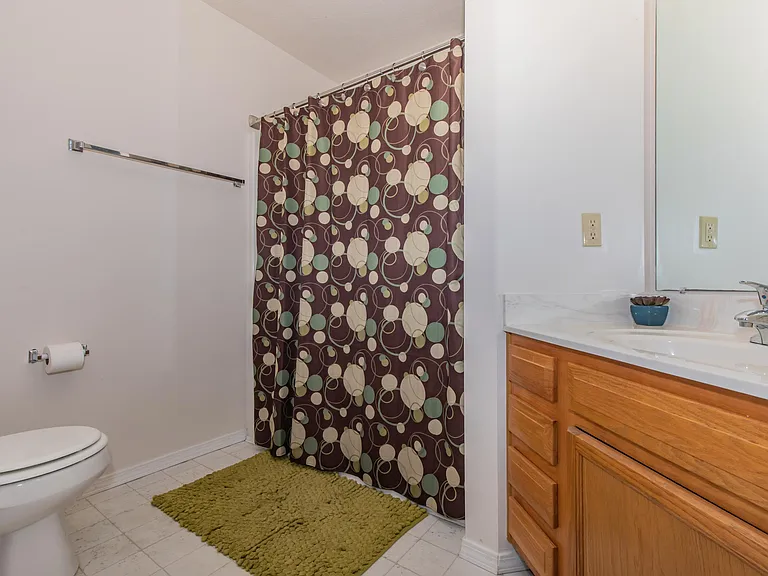 Bloom Apartments — Photo 41