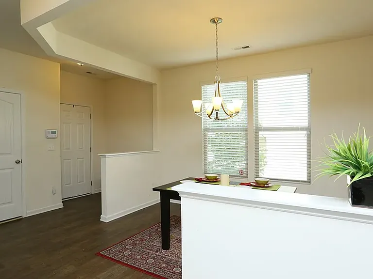 131 Holly Berry Ln — Photo 6