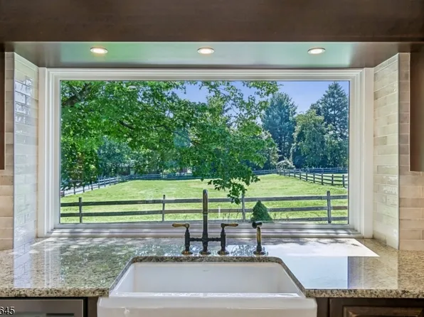 152 Lambertville HQ Rd, Delaware Twp., NJ 08559