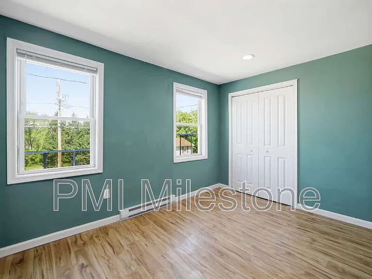 116 S High St — Photo 15