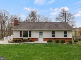 19634 Graystone Rd, White Hall, MD 21161