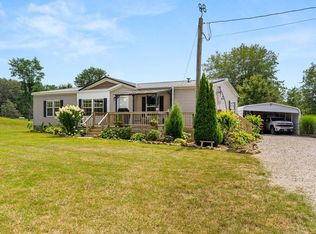 2140 Harmons Ferry Rd, Utica, KY 42376