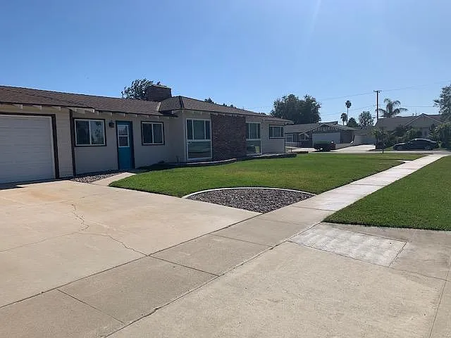 11602 Garden Dr — Photo 33