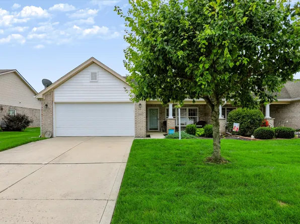1068 Hilltop Commons Blvd, New Whiteland, IN 46184