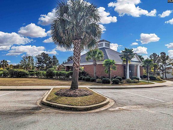 4th image of 633 Chaterelle Way