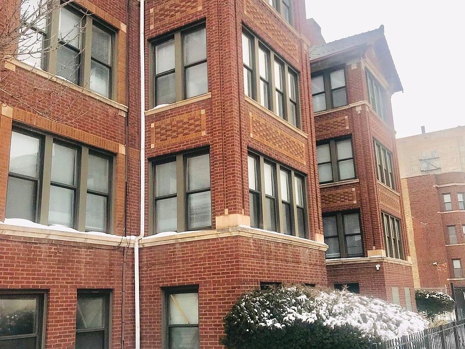 1st image of 7224 S Jeffery Blvd APT 1