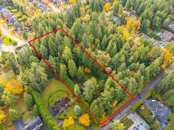 13915 27th Ave, Surrey, BC V4P 1Z1