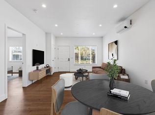 Magnolia garden, Modesto, CA 95350