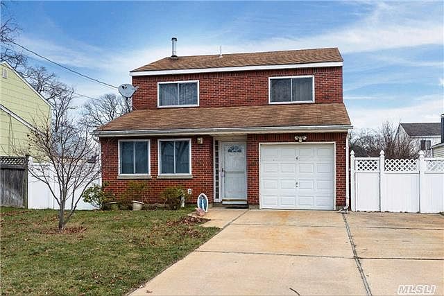 1st image of 4 Wilson Ct