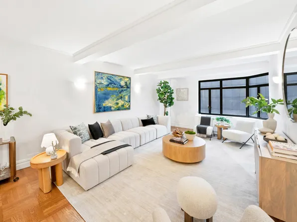 25 West 54th Street 8F image 1 of 12