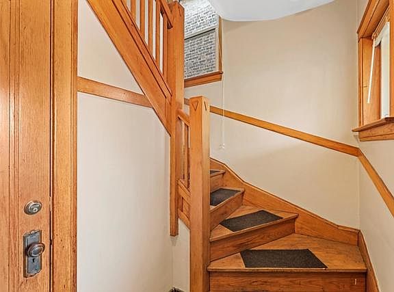 2nd image of 1608 S 51st Ave