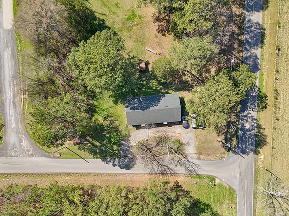 4th image of 3943 Tom Manis Rd NE