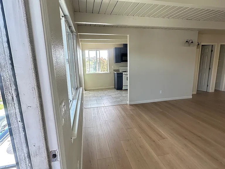 1327 Burbeck Ave #1323 — Photo 9