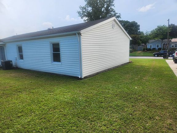 4th image of 5829 Goolagong Dr