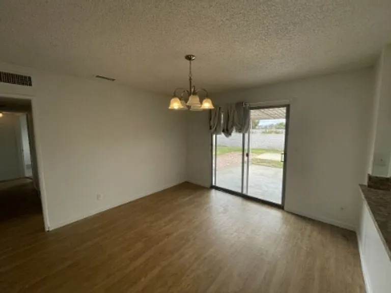 1349 Taft St — Photo 5
