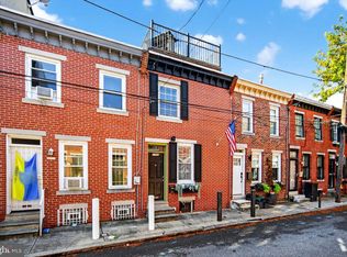 1704 Webster St, Philadelphia, PA 19146