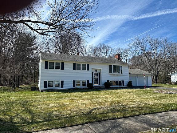 2nd image of 85 Rolling Ridge Road
