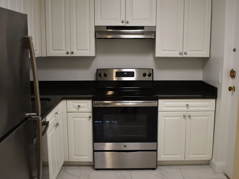 269 Harvard St #1 — Photo 3
