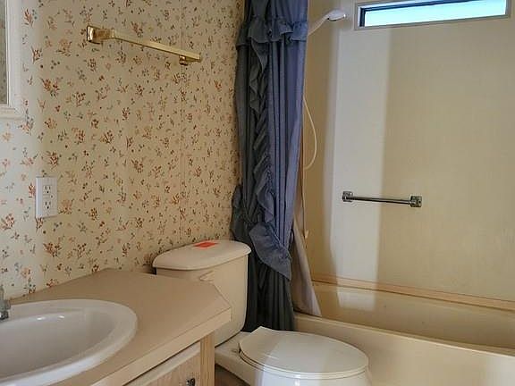 4th image of 11640 E Laurel Ct