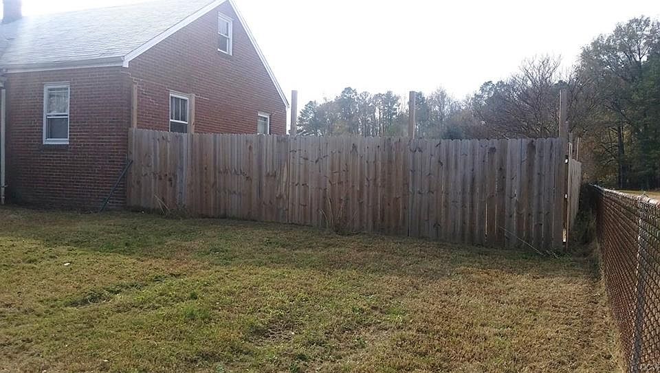 1st image of 21322 Winfree Ave