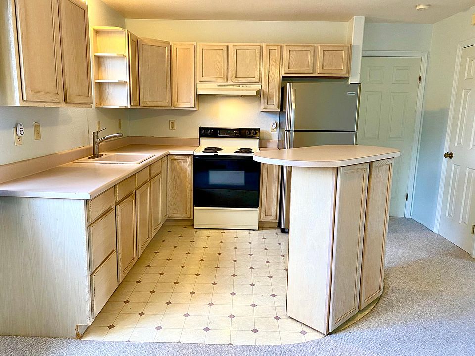 Kitchen/Storage Closet