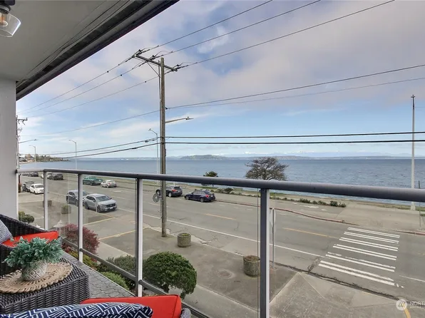 2104 Alki Avenue SW #201, Seattle, WA 98116