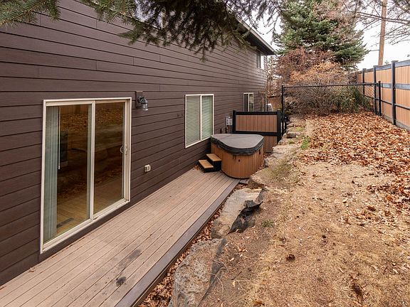 4th image of 20285 Schaeffer Dr