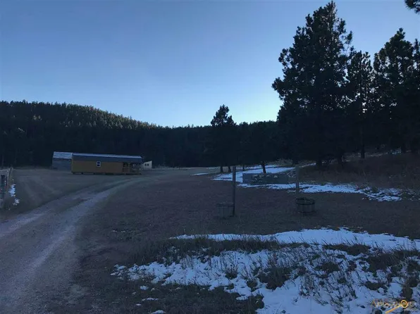 5594 Meadow Retreat Dr, Box Elder, SD 57769