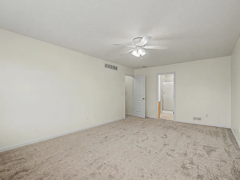 7973 Seabury Ct — Photo 24