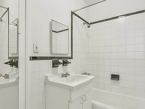 5th image of 302 Mott St APT 40