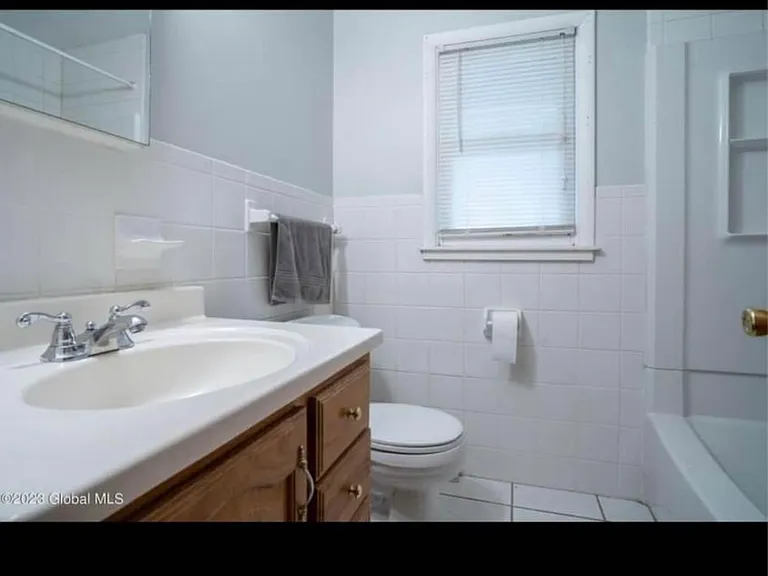 19 Tampa Ave #2 — Photo 9