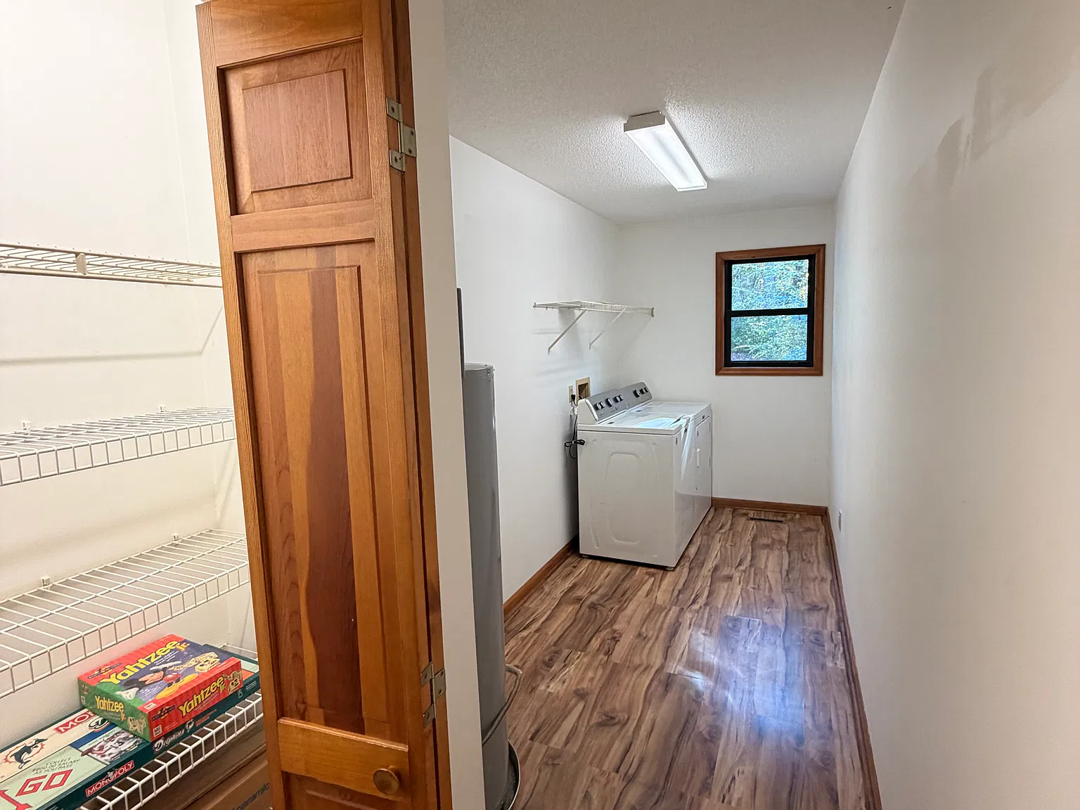 2 bed, 2400 sqft, $2,000 — Photo 4