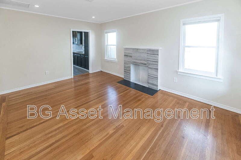 1st image of 317 Pomona Ave
