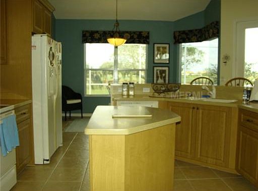 4th image of 769 Monaco Dr