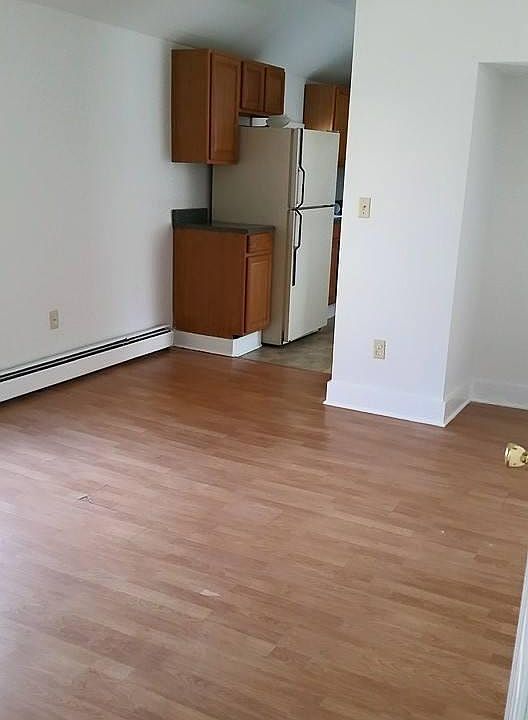 1st image of 174 Milton Ave APT 4