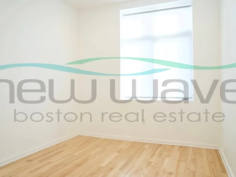 888 Tremont St #4 — Photo 8