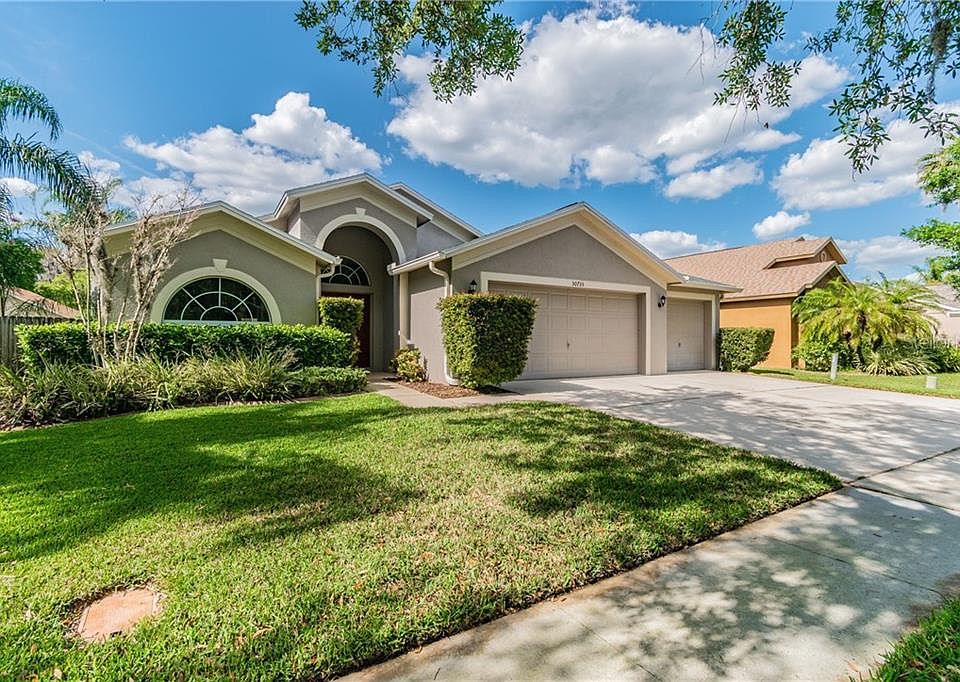 1st image of 30735 Burleigh Dr