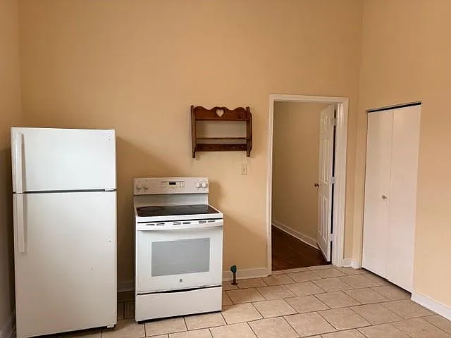 216 N Salcedo St — Photo 9