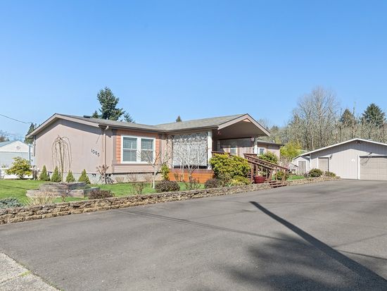 1065 23rd Ave Sweet Home Or 97386 Zillow