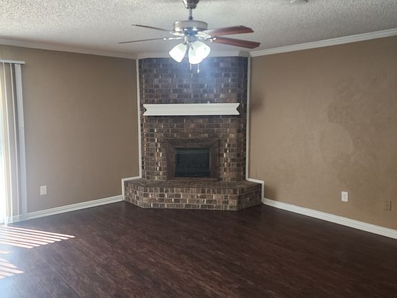 2nd image of 5325 Weddington Ct