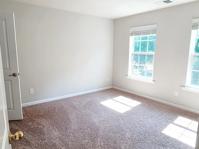 4420 Belfast Rd — Photo 34