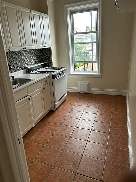 1 bed, 600 sqft, $1,733 — Photo 1